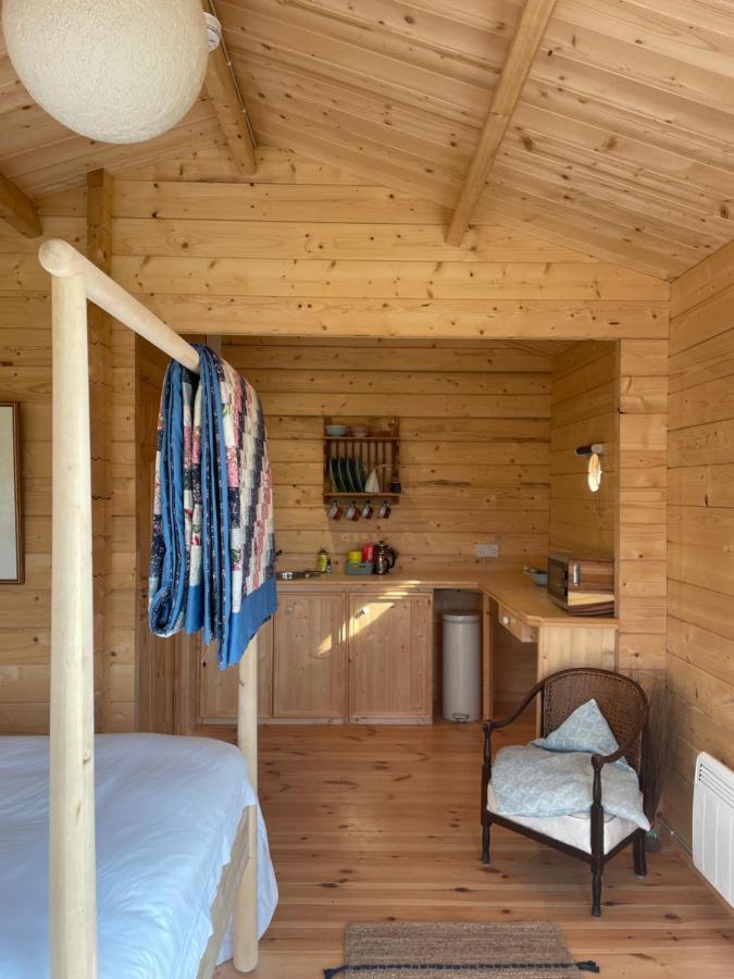 Capella Cabin Dunquin. Exterior photo