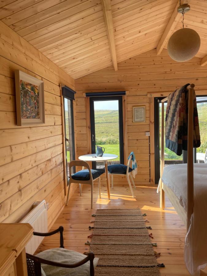 Capella Cabin Dunquin. Exterior photo